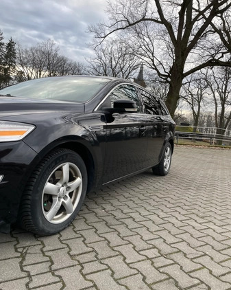 Ford Mondeo cena 31500 przebieg: 272000, rok produkcji 2012 z Oleśnica małe 106
